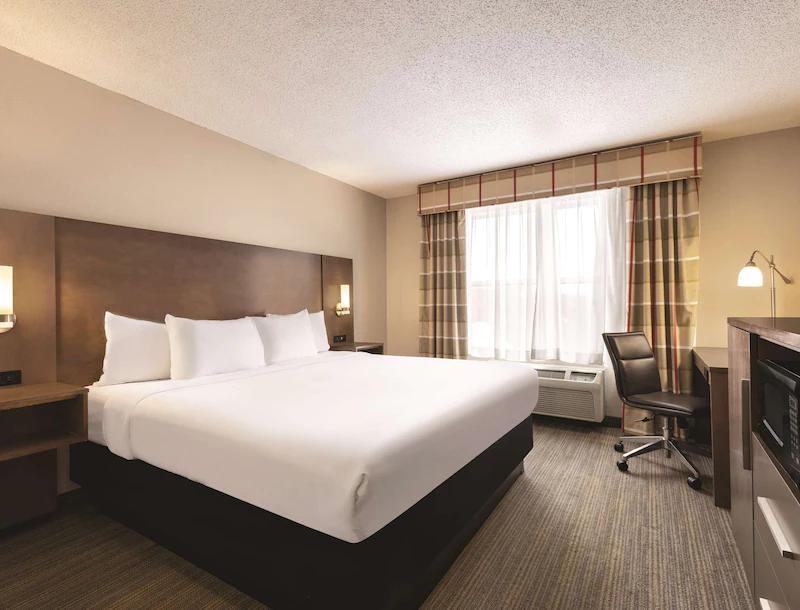 Country Inn & Suites By Radisson, Forest Lake, Mn ภายนอก รูปภาพ