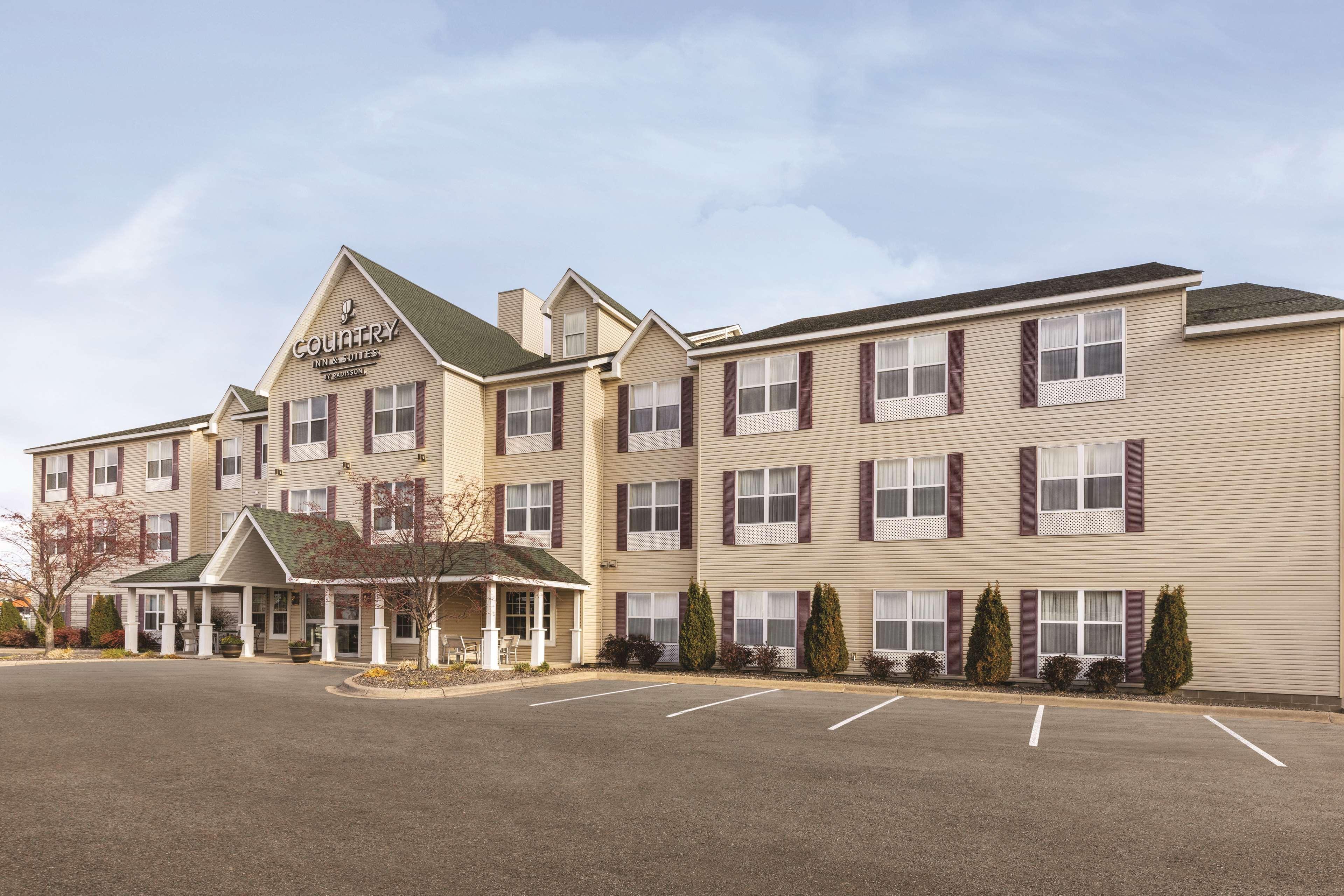 Country Inn & Suites By Radisson, Forest Lake, Mn ภายนอก รูปภาพ